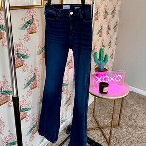 Frame Le Flare Dark Wash Jean. Like New. sz 29